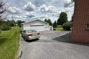 831 Fairview Ave, Waynesboro, PA 17268 - Photo 15