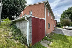 831 Fairview Ave, Waynesboro, PA 17268 - Photo 5