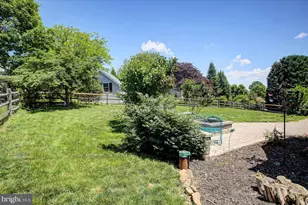 1983 Farmall Dr, Greencastle, PA 17225 - Photo 37
