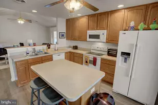 176 Lantern Ln, Chambersburg, PA 17201 - Photo 11