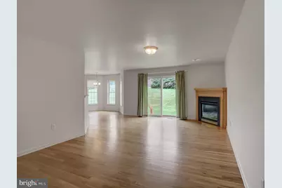 10305 Candura Drive, Waynesboro, PA 17268 - Photo 11