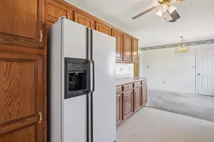 1741 Wisteria Dr, Chambersburg, PA 17202 - Photo 11