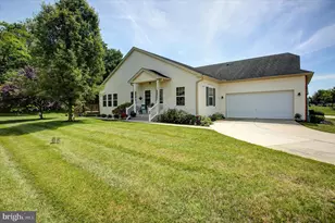 3293 Portrait Way, Chambersburg, PA 17202 - Photo 3