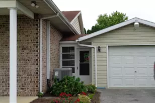 428 Martina Dr, Chambersburg, PA 17201 - Photo 3