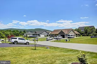169 Granny Smith Ln, Fayetteville, PA 17222 - Photo 17