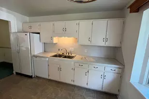 841 Woodlawn Dr, Chambersburg, PA 17201 - Photo 3