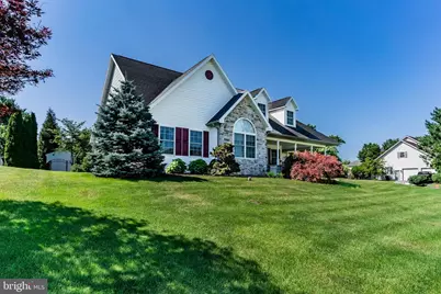 197 Beechwood Lane E, Chambersburg, PA 17201 - Photo 1