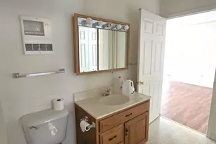 610 W 3rd St, Waynesboro, PA 17268 - Photo 29