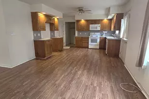 610 W 3rd St, Waynesboro, PA 17268 - Photo 9