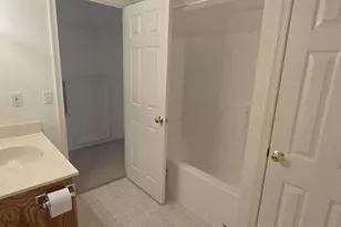 610 W 3rd St, Waynesboro, PA 17268 - Photo 33
