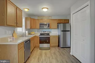 3573 Pinecrest Ct, Fayetteville, PA 17222 - Photo 7