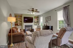 641 Shannon Dr N, Greencastle, PA 17225 - Photo 23