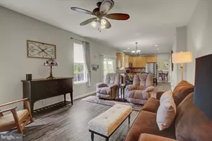 641 Shannon Dr N, Greencastle, PA 17225 - Photo 27