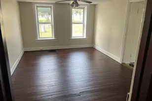 323 Hood St, Chambersburg, PA 17202 - Photo 5