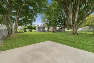 926 S 5th St, Chambersburg, PA 17201 - Photo 33
