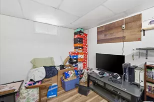 926 S 5th St, Chambersburg, PA 17201 - Photo 25