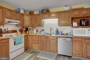 1557 Brechbill Rd, Chambersburg, PA 17202 - Photo 19