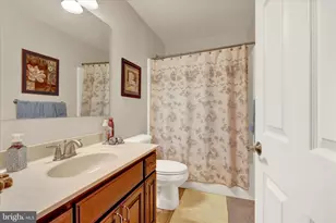 261 Matthew Dr, Chambersburg, PA 17201 - Photo 7