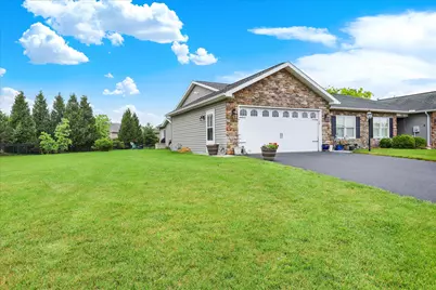 261 Matthew Drive #306, Chambersburg, PA 17201 - Photo 3