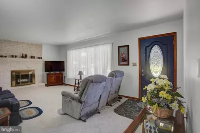 1009 Willowbrook Drive, Chambersburg, PA 17202 - Photo 5