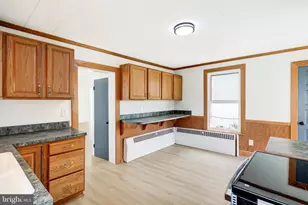 476 E E Queen St, Chambersburg, PA 17201 - Photo 11