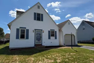 536 Bracken Dr, Chambersburg, PA 17201 - Photo 3