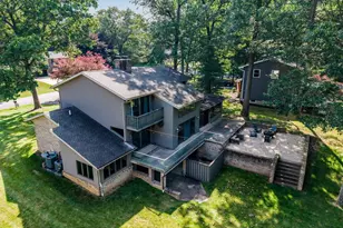6566 Fairway Dr W, Fayetteville, PA 17222 - Photo 3