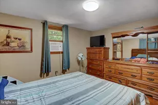 7046 Mentzer Gap Rd, Waynesboro, PA 17268 - Photo 15