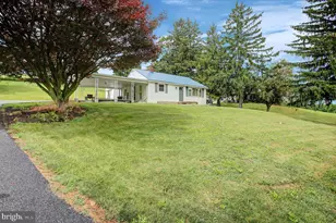 7046 Mentzer Gap Rd, Waynesboro, PA 17268 - Photo 3