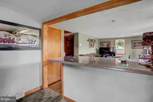 7046 Mentzer Gap Rd, Waynesboro, PA 17268 - Photo 13