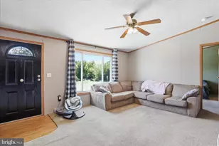 5913 Hager Rd, Greencastle, PA 17225 - Photo 5
