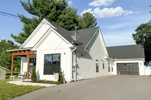 1311 Marvic Dr, Chambersburg, PA 17202 - Photo 3