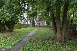 225 W 2nd St, Waynesboro, PA 17268 - Photo 27