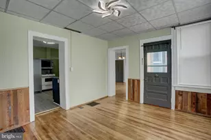 46 W 3rd St, Waynesboro, PA 17268 - Photo 17