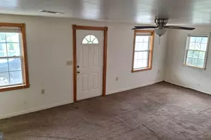 38 W W California St, Mercersburg, PA 17236 - Photo 5