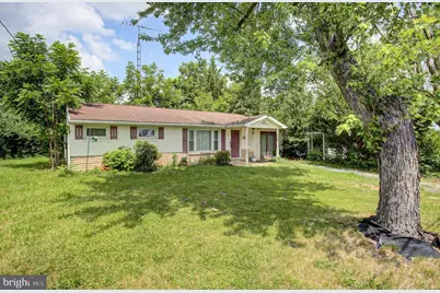 1811 Holly Lane, Chambersburg, PA 17202 - Photo 3