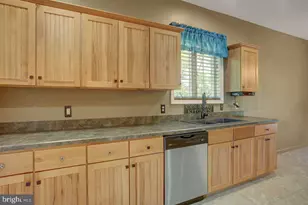 8333 Buchanan Trail W, Mercersburg, PA 17236 - Photo 15