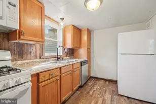222 W 4th St, Waynesboro, PA 17268 - Photo 11