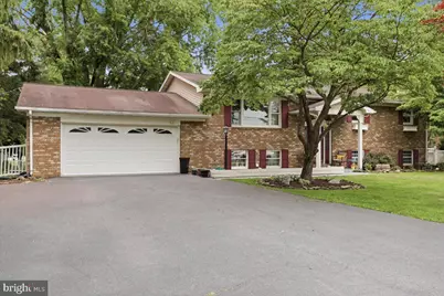 2964 Roosevelt Drive, Chambersburg, PA 17201 - Photo 3