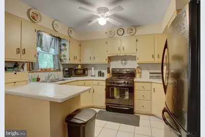 42 E Grandview Avenue, Mercersburg, PA 17236 - Photo 17