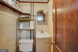 42 E Grandview Ave, Mercersburg, PA 17236 - Photo 31