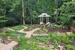 12649 Mentzer Gap Rd, Waynesboro, PA 17268 - Photo 23