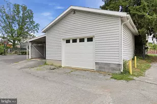 625 S 2nd St, Chambersburg, PA 17201 - Photo 39