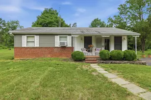 11283 Grant Shook Rd, Greencastle, PA 17225 - Photo 3