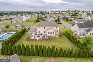 1152 Belmont Wy, Chambersburg, PA 17202 - Photo 17