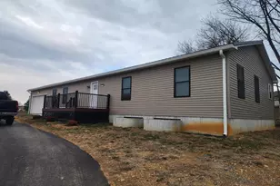 235 Hickory Dr, Chambersburg, PA 17202 - Photo 11