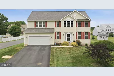 807 Crestwood Drive #106, Chambersburg, PA 17202 - Photo 1