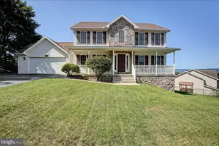 1724 Bell Ave, Chambersburg, PA 17202 - Photo 5