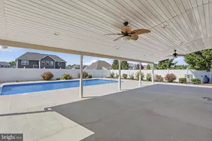 2419 Somerset Rd, Chambersburg, PA 17202 - Photo 9