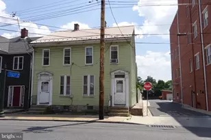 226-228 E Queen St, Chambersburg, PA 17201 - Photo 1